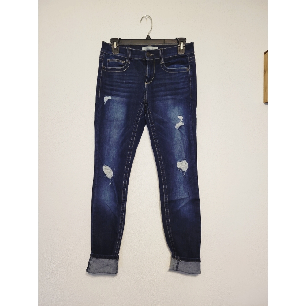 Mudd distressed skinny jeans